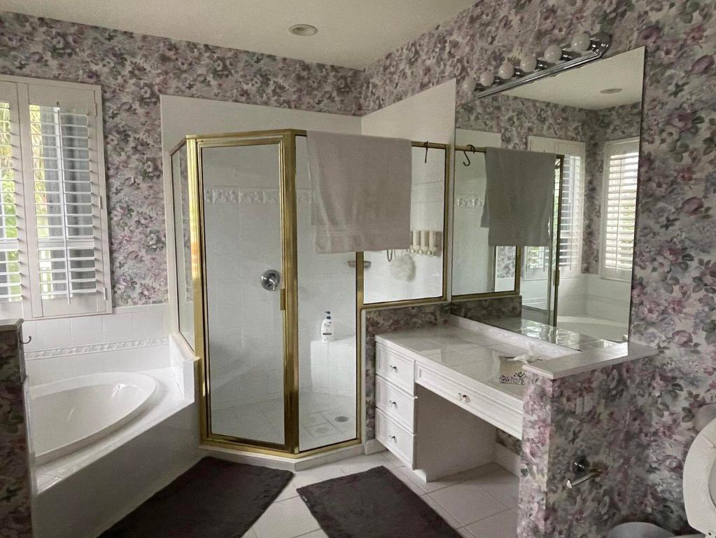 RIVER VISTA SUBDIVISION REPLAT - Residential