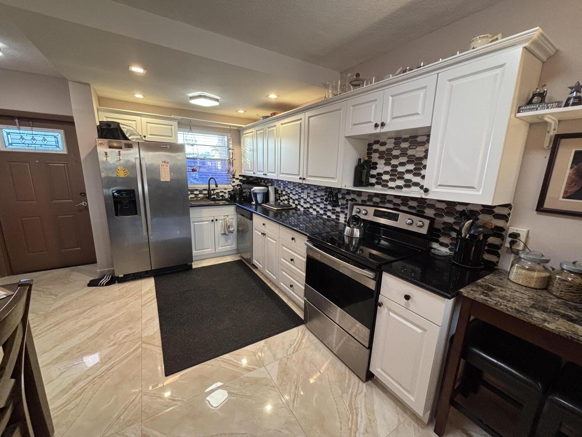 2700 W Golf Boulevard 146