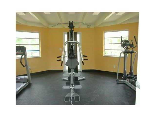 COCO CAY - Residential Lease