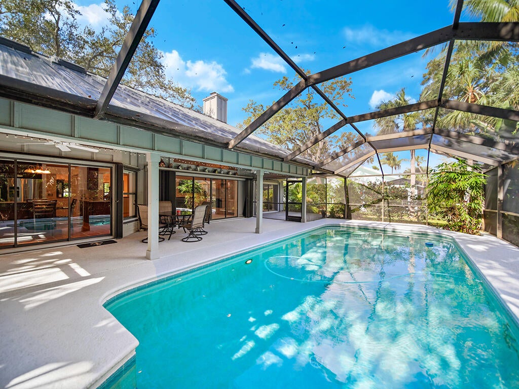 Photo of 3531 SE Kubin Avenue, Stuart, FL 34997 (MLS # R10938826)