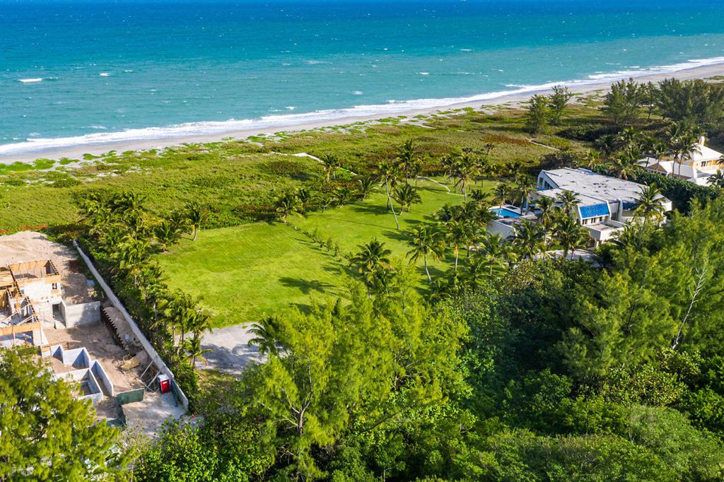 Jupiter Island - Land