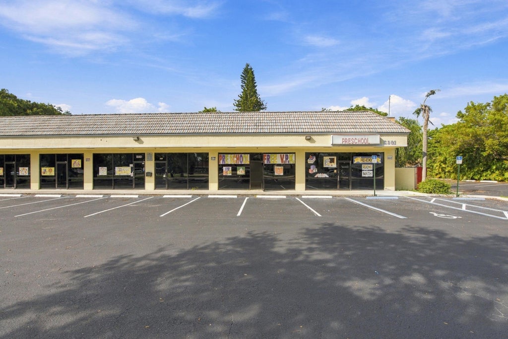 Photo of 6301 W Atlantic Boulevard, Margate, FL 33063 (MLS # B26082565)