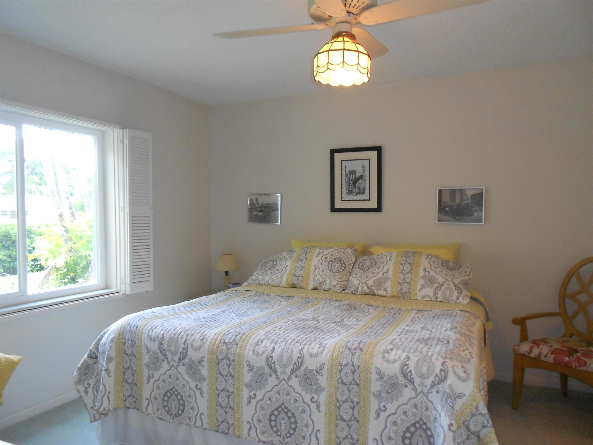 PALM GREENS AT VILLA DEL RAY CONDO II - Residential Lease