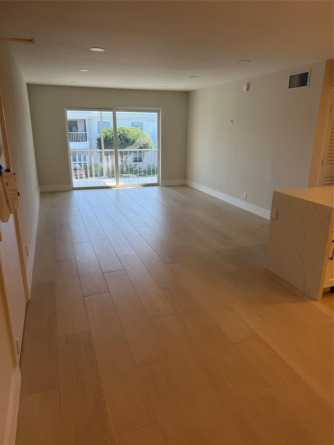 6347 Bay Club Drive 3