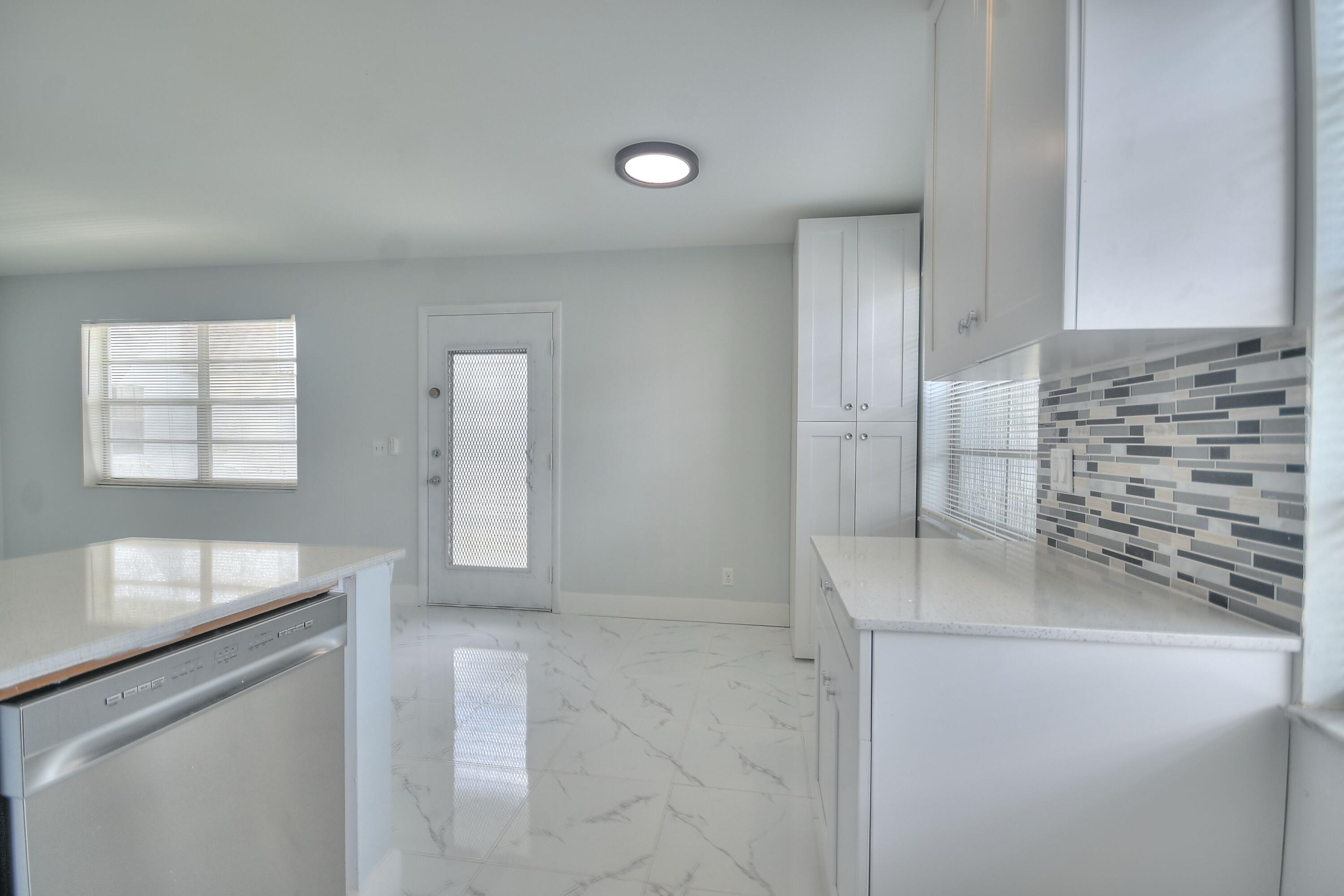 KINGS POINT NORMANDY CONDOS - Residential Lease