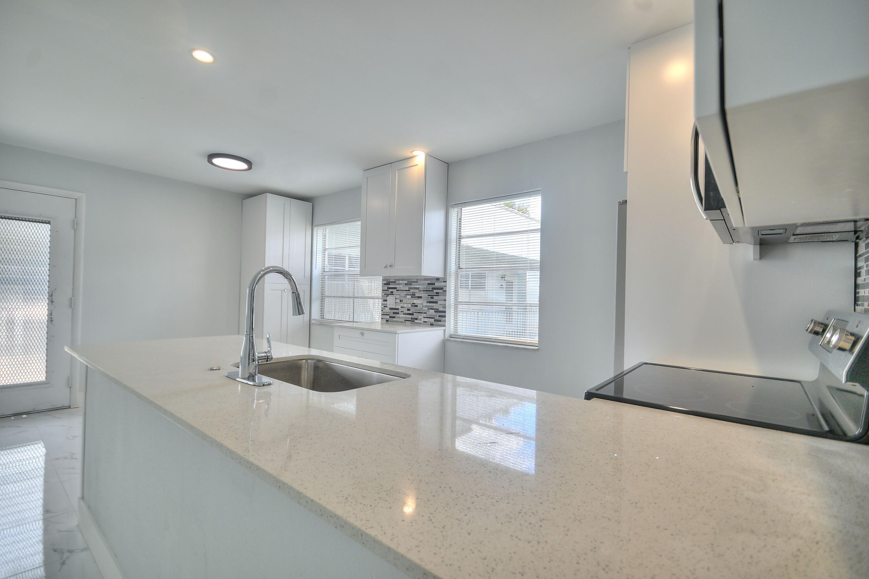 KINGS POINT NORMANDY CONDOS - Residential Lease