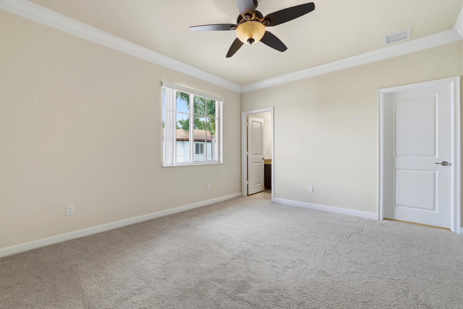 LIBRARY COMMONS - Residential Lease