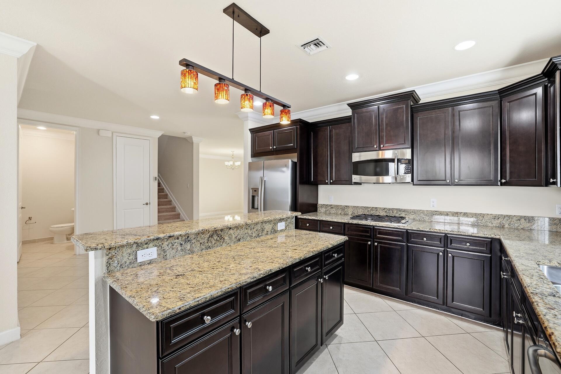 LIBRARY COMMONS - Residential Lease