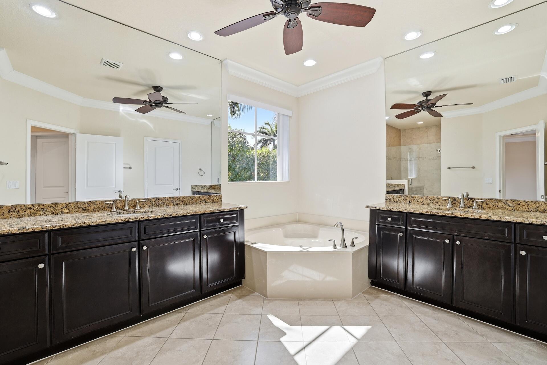 LIBRARY COMMONS - Residential Lease