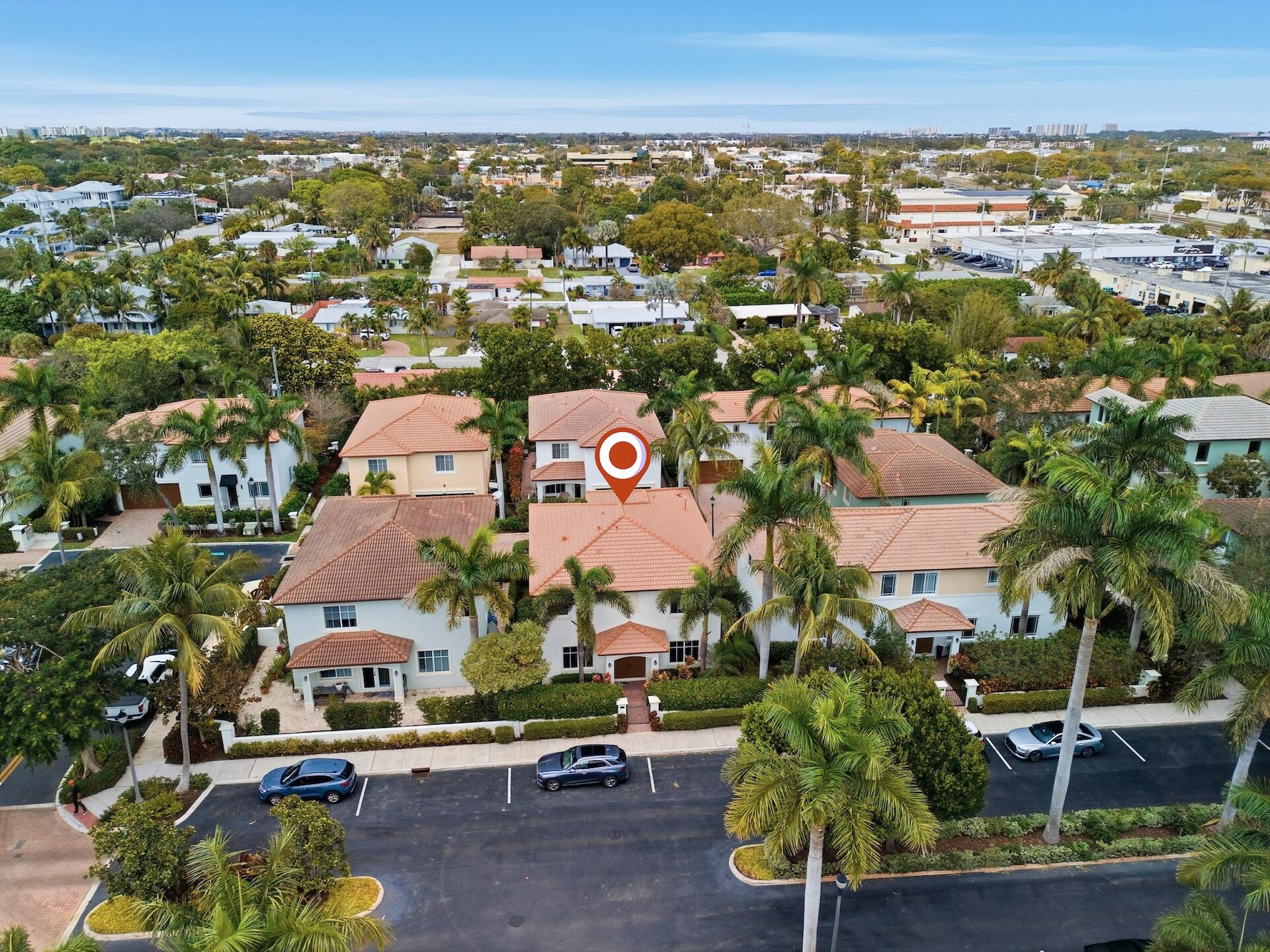 LIBRARY COMMONS - Residential Lease