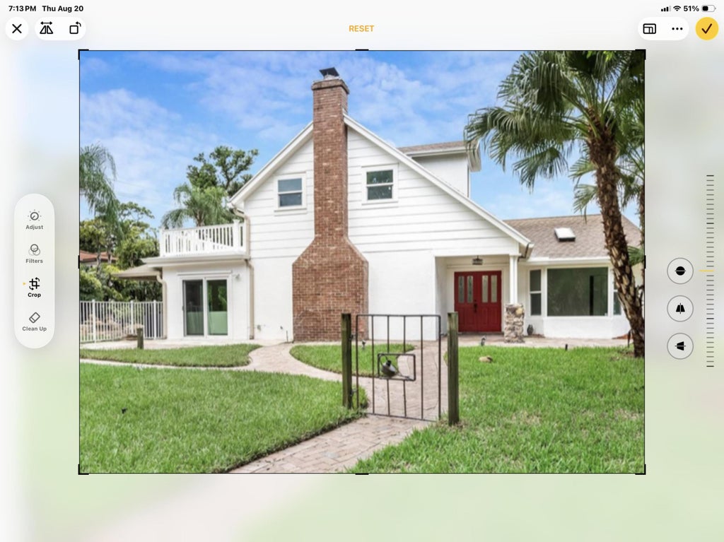 Photo of 1000 SW 19th Street, Boca Raton, FL 33486 (MLS # B26066743)
