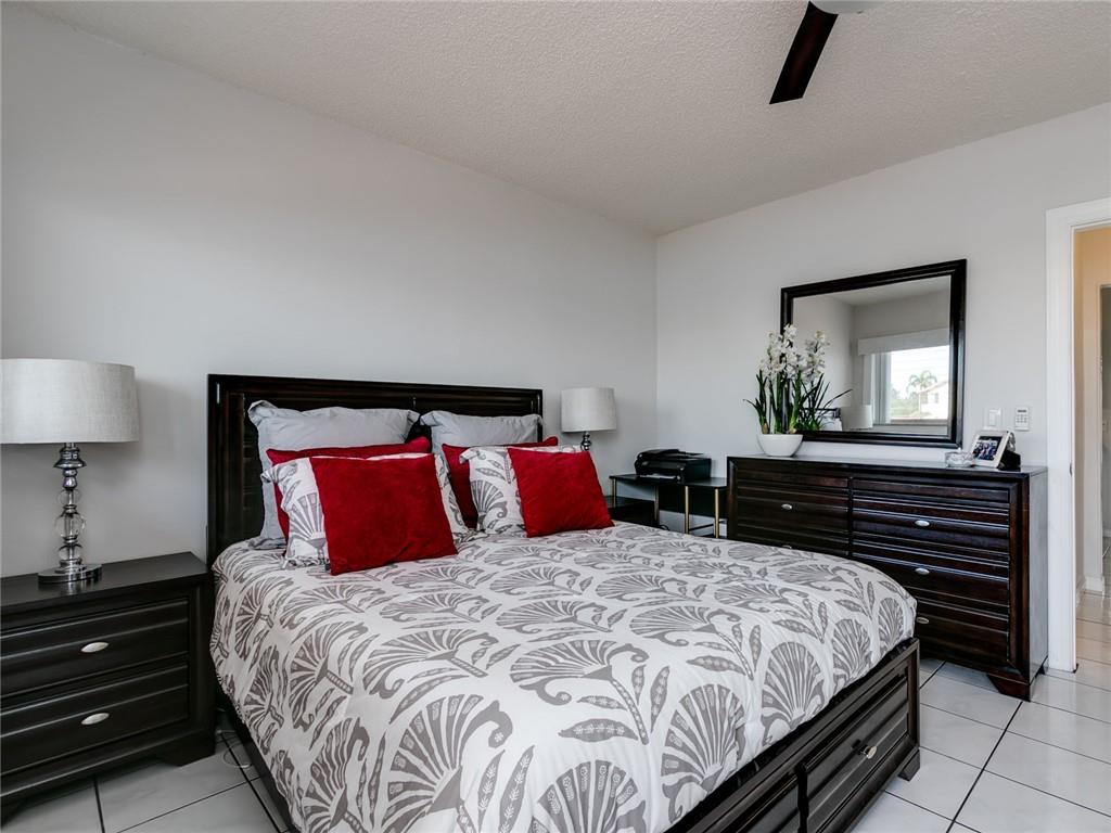 ROLEN LAKE GARDENS COOP - Residential