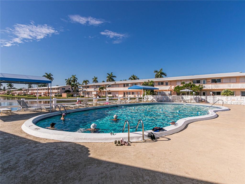 ROLEN LAKE GARDENS COOP - Residential