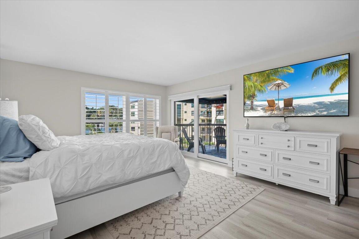 EVERGLADES OF NORTH PALM BEACH - Residential