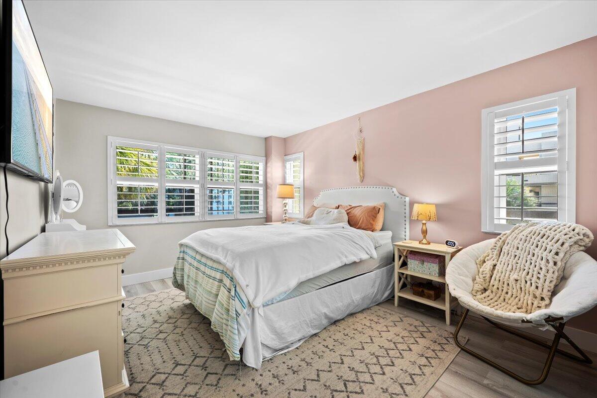 EVERGLADES OF NORTH PALM - Residential