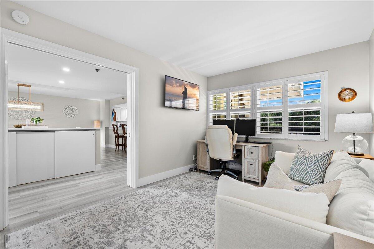 EVERGLADES OF NORTH PALM - Residential