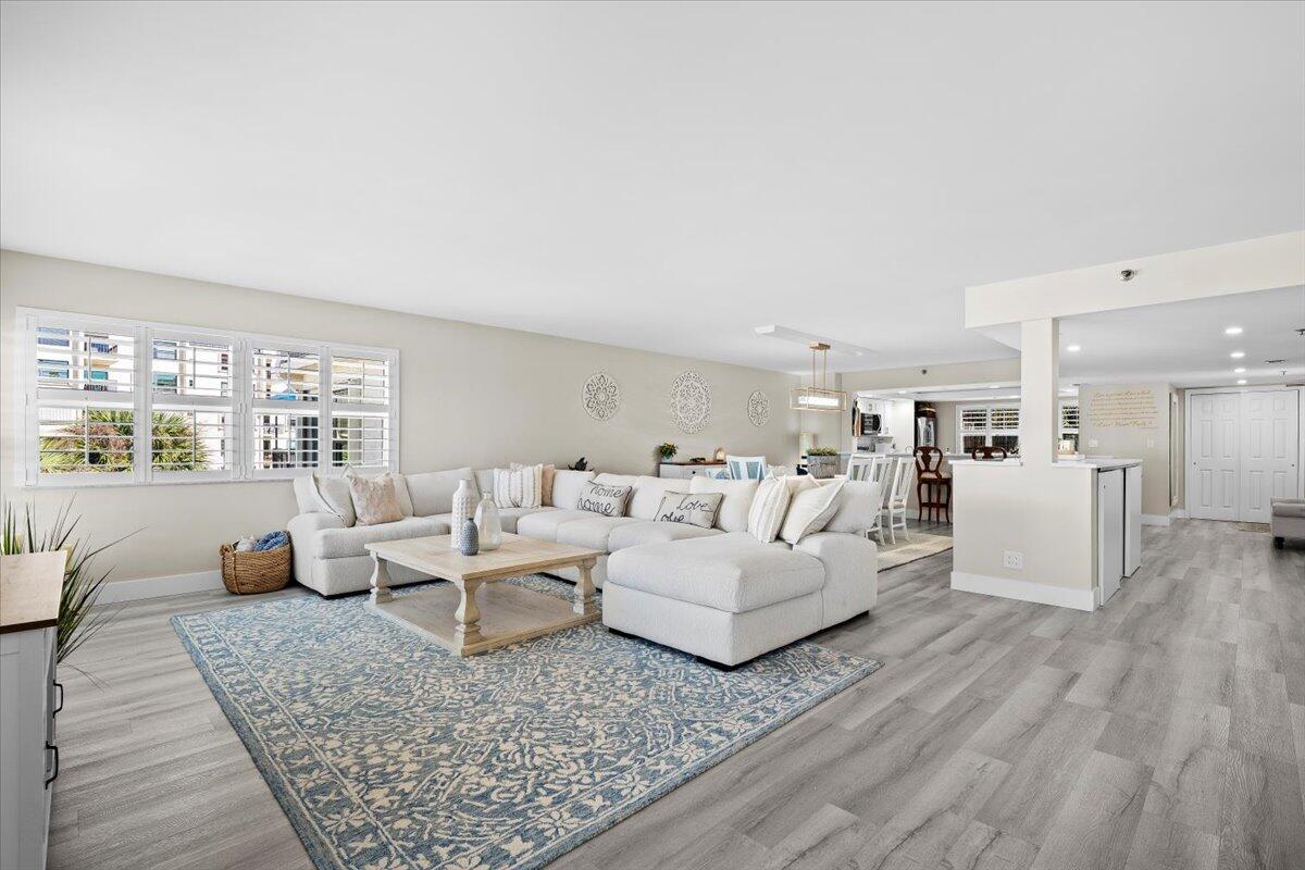 EVERGLADES OF NORTH PALM - Residential