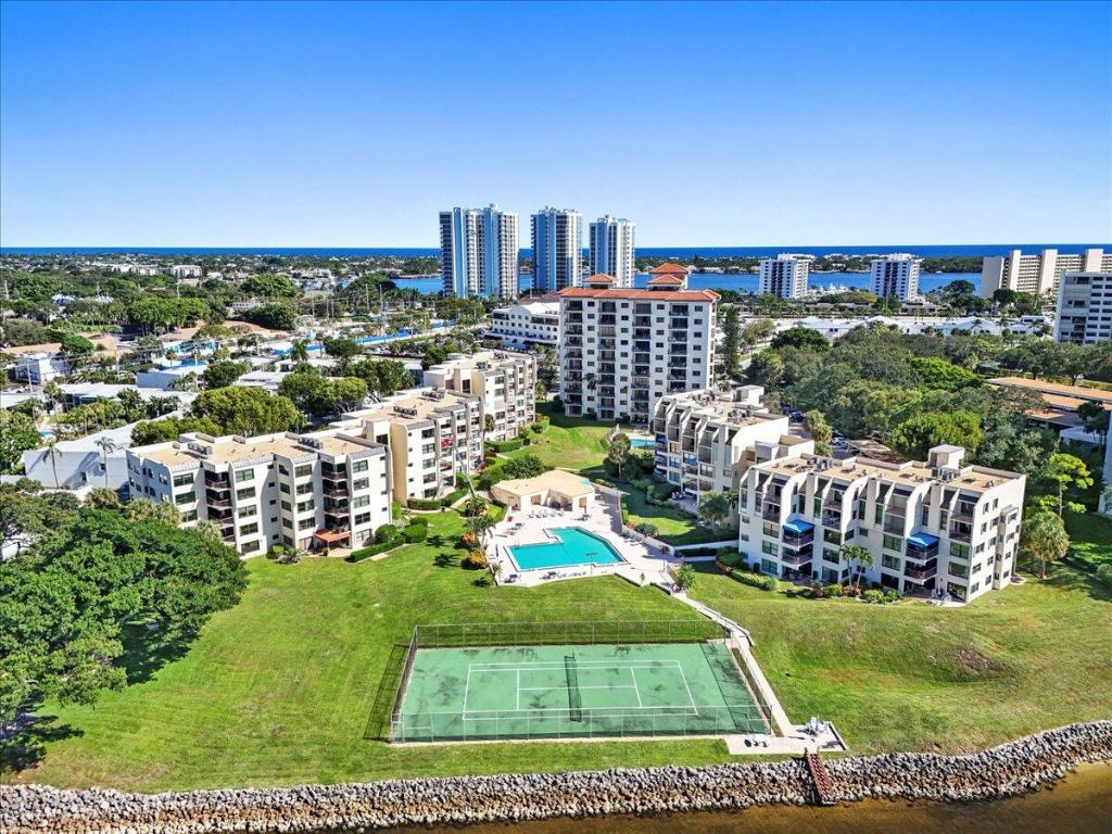 EVERGLADES OF NORTH PALM BEACH - Residential