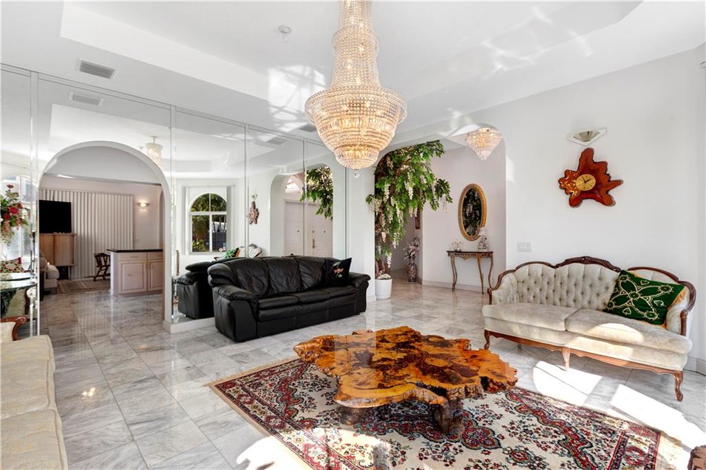 Lauderdale Beach - Residential