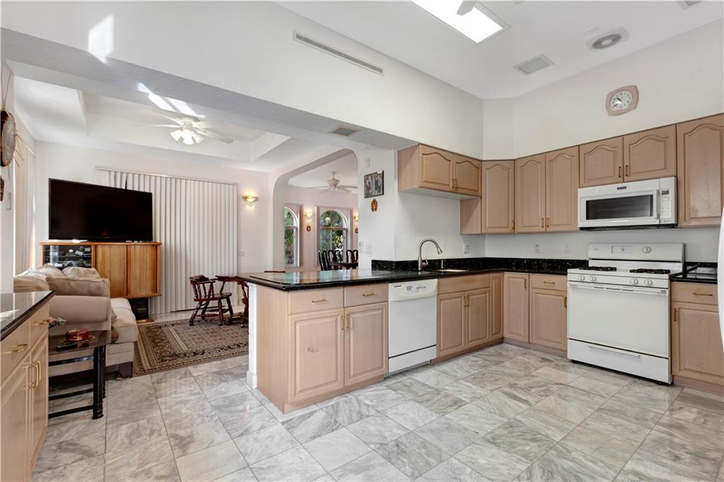 Lauderdale Beach - Residential