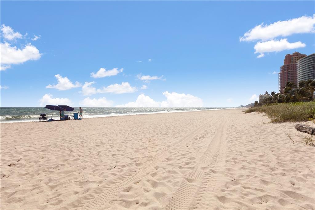 Lauderdale Beach - Residential