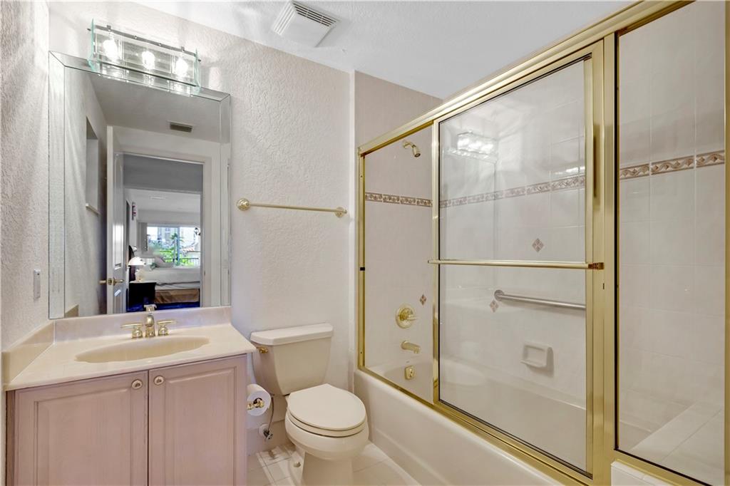 Lauderdale Beach - Residential