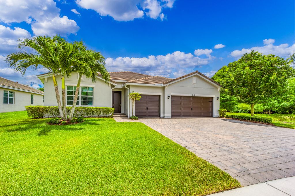 Photo of 2571 SW Berry Park Circle, Palm City, FL 34990 (MLS # R11103027)