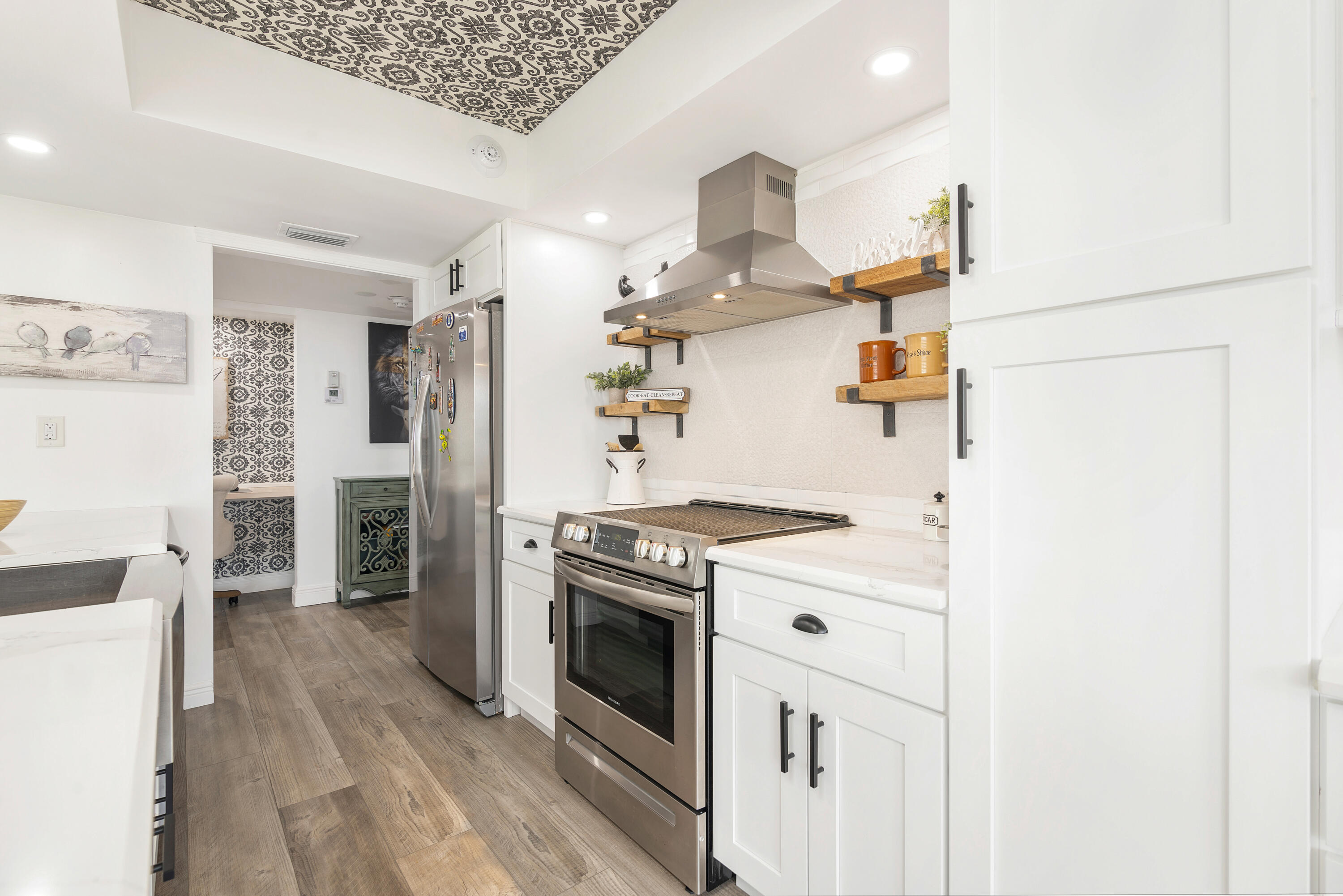 DUNES TOWERS CONDO - Residential