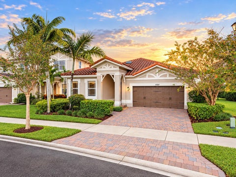 Tiny photo for 8561 LAKESIDE Bend, Parkland, FL 33076 (MLS # B26069265)