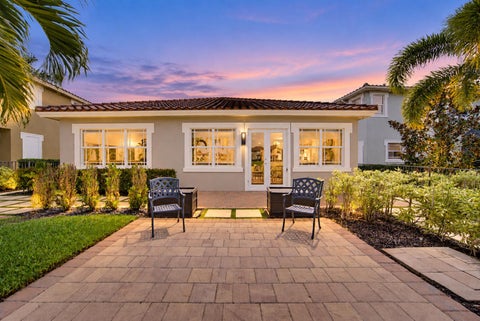 Tiny photo for 8561 LAKESIDE Bend, Parkland, FL 33076 (MLS # B26069265)