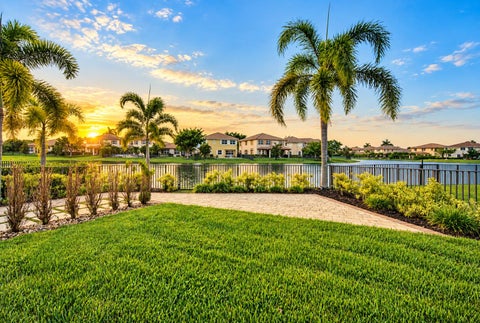 Tiny photo for 8561 LAKESIDE Bend, Parkland, FL 33076 (MLS # B26069265)