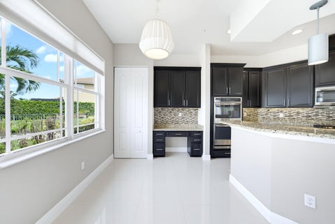 Tiny photo for 8561 LAKESIDE Bend, Parkland, FL 33076 (MLS # B26069265)