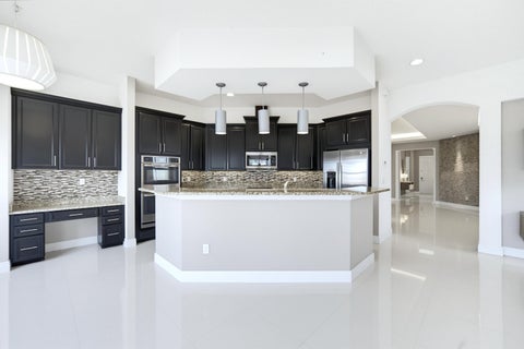 Tiny photo for 8561 LAKESIDE Bend, Parkland, FL 33076 (MLS # B26069265)
