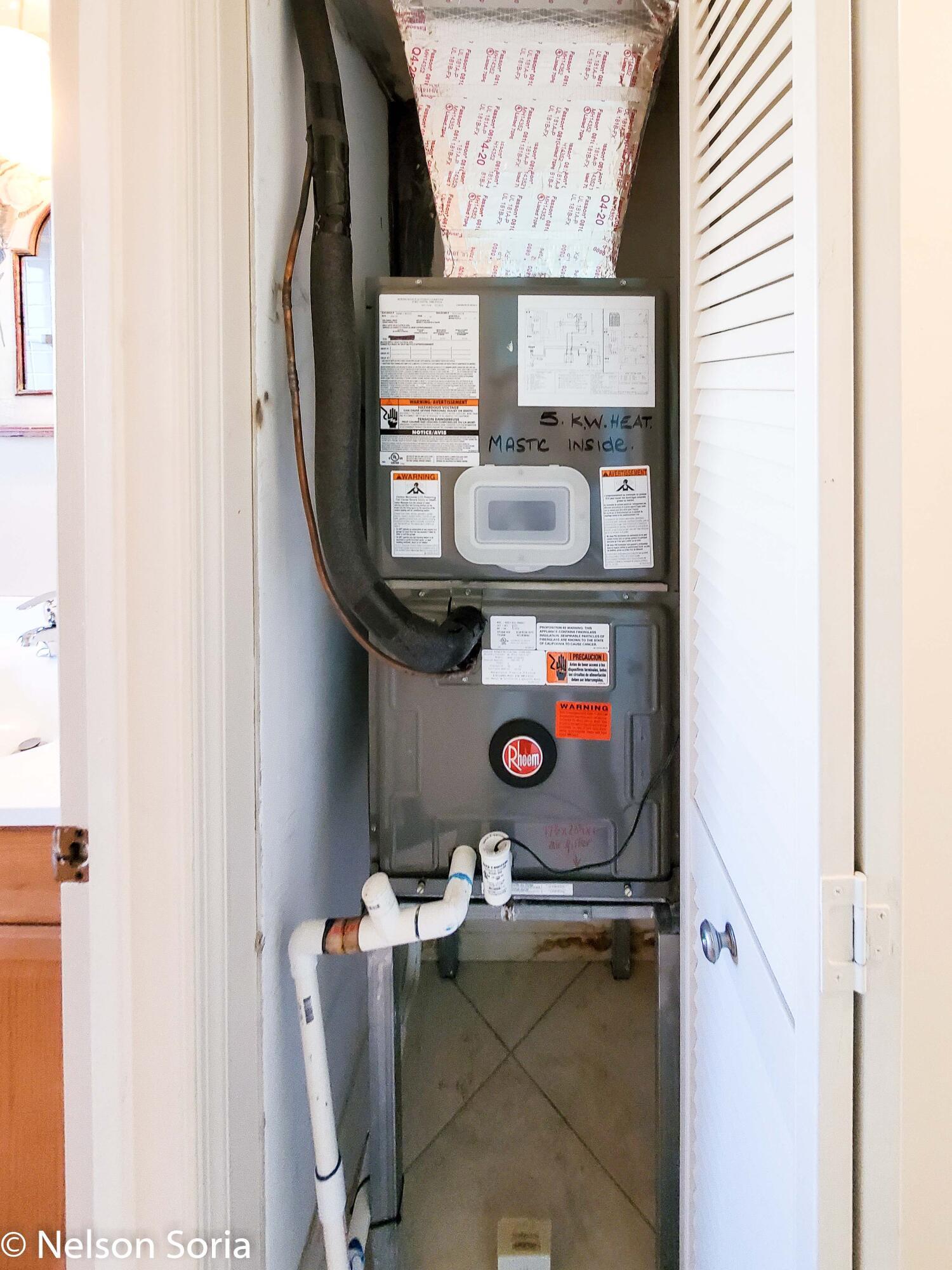 VILLAGES OF ORIOLE DEAUVILLE CONDO - Residential Lease