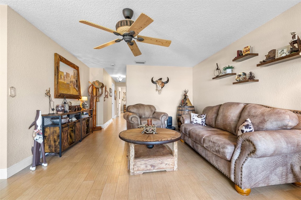 Lauderdale West - Residential