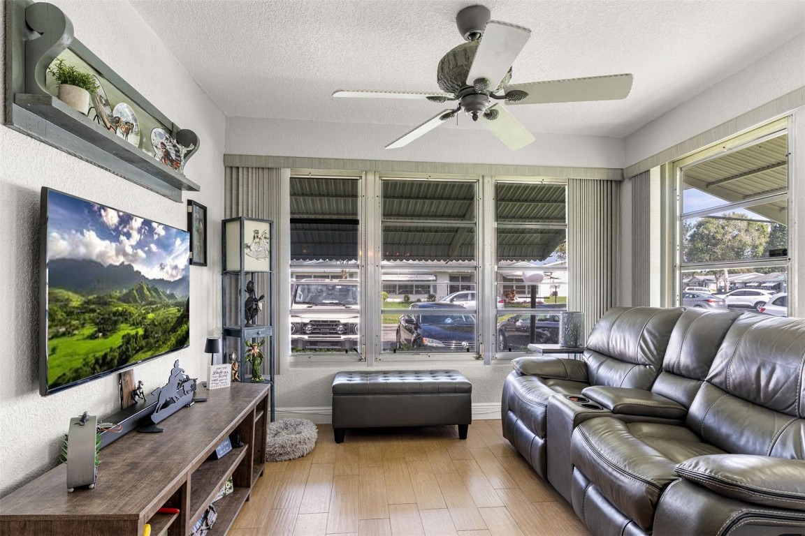 Lauderdale West - Residential