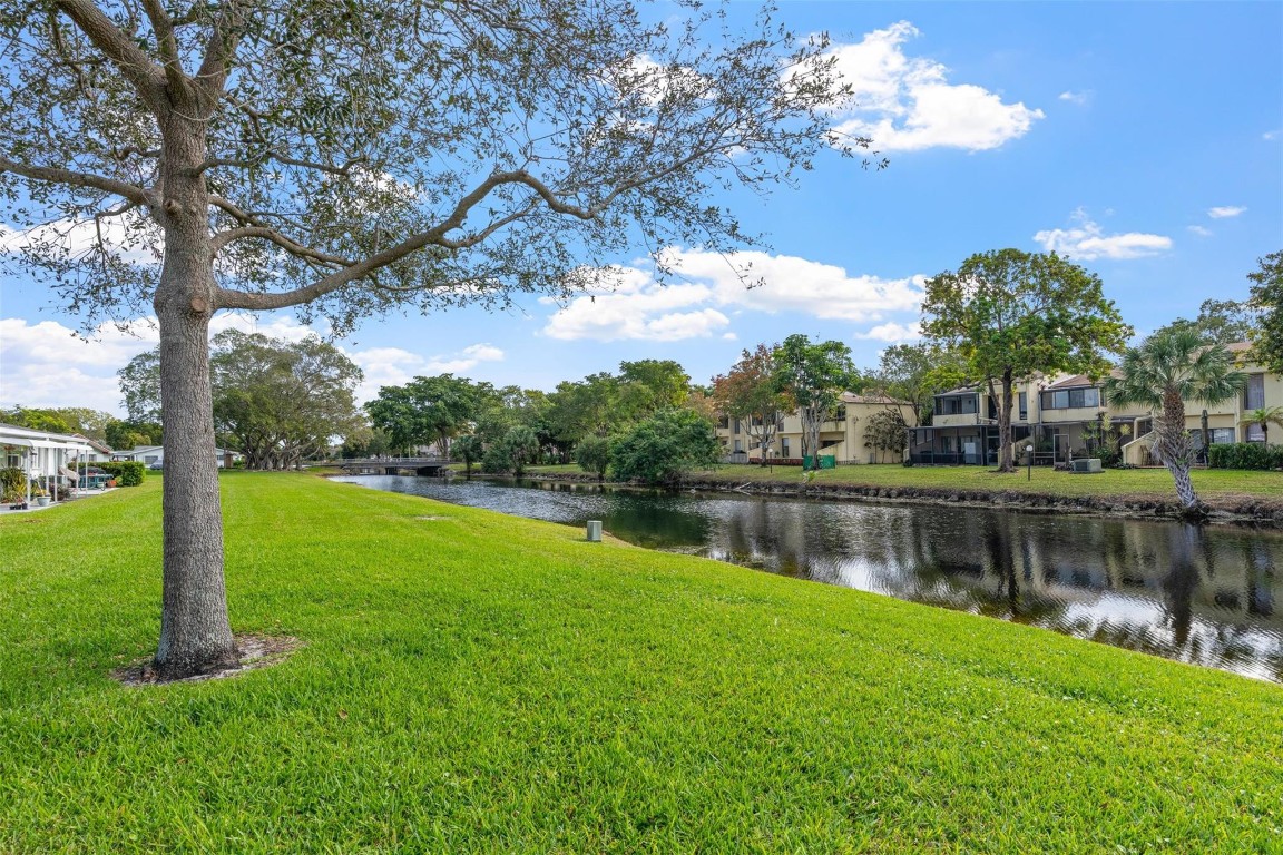 Lauderdale West - Residential