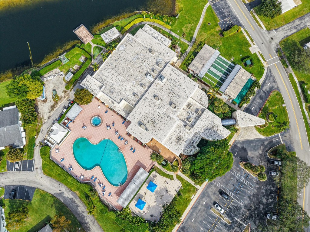 Lauderdale West - Residential