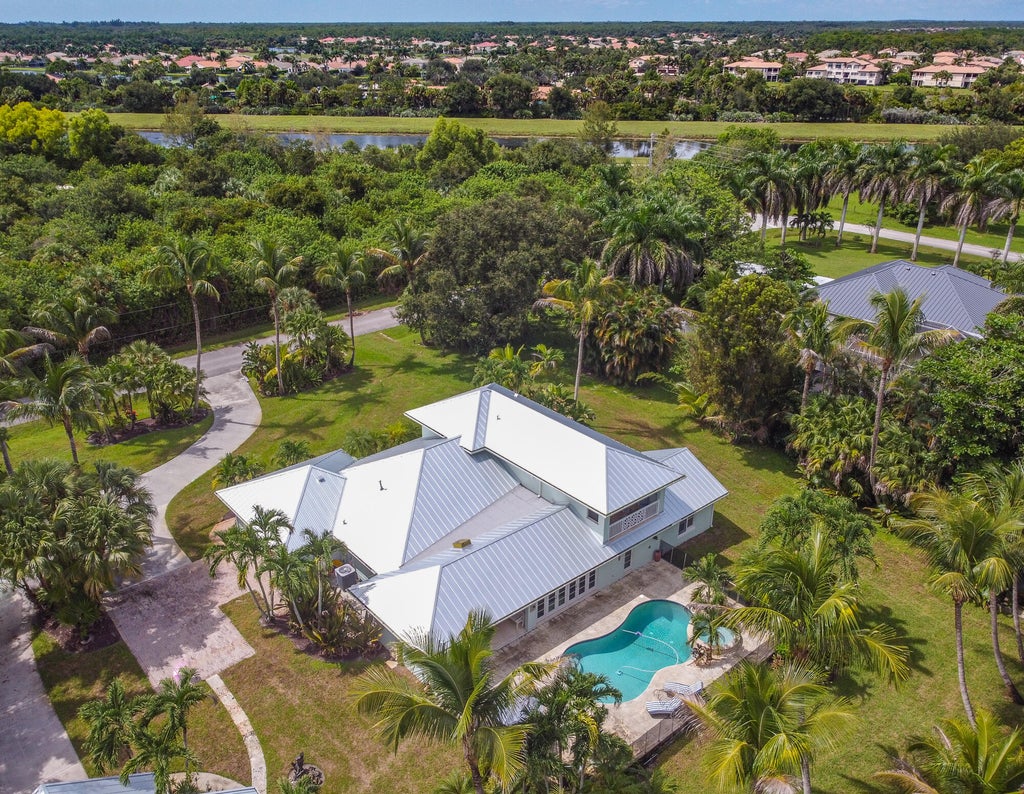 Photo of 16672 78th Drive N, Palm Beach Gardens, FL 33418 (MLS # B26078743)