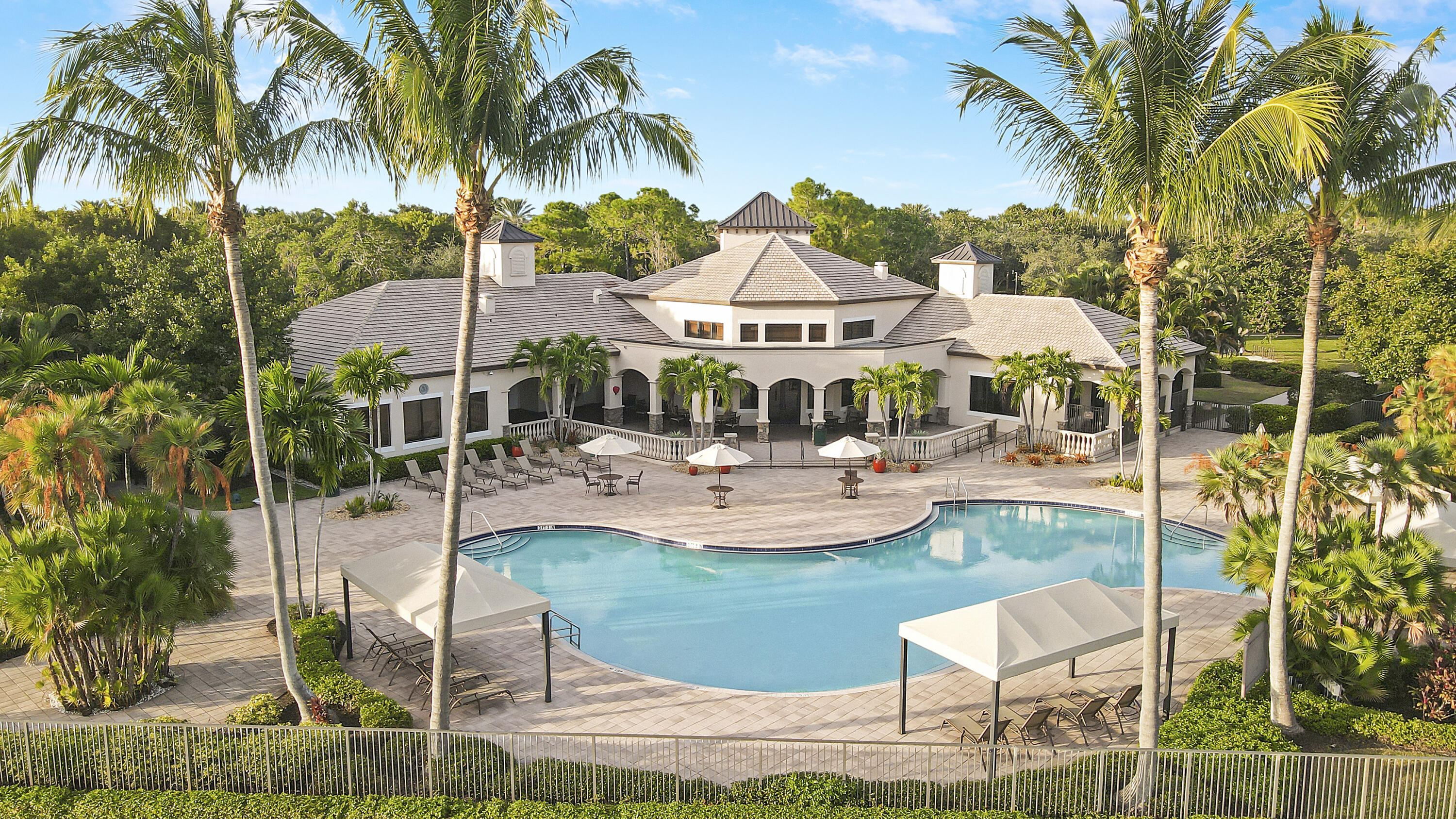 CANYON ISLES 1 - Residential Lease