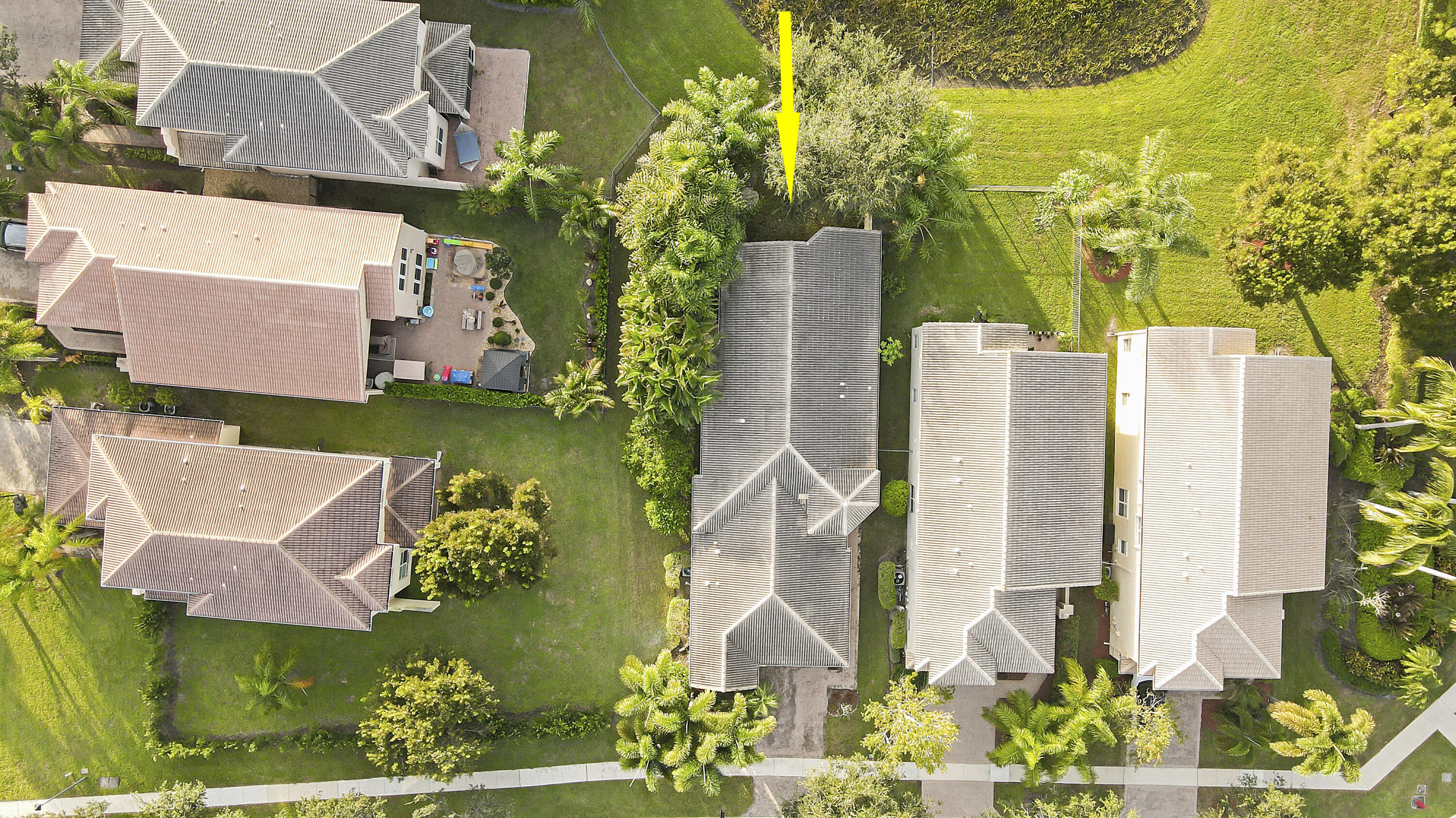 CANYON ISLES 1 - Residential Lease