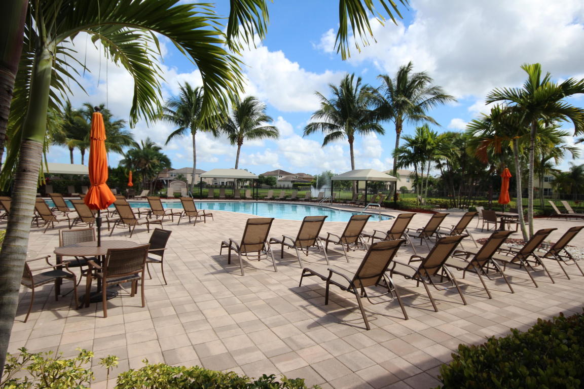 CANYON ISLES 1 - Residential Lease