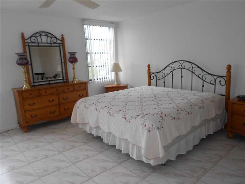 CYPRESS BEND 3 CONDO - Residential Lease