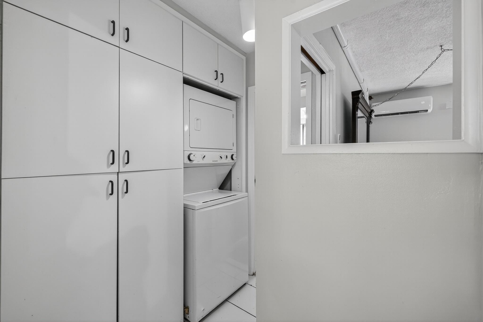 Sutton Place Condo - Residential Lease