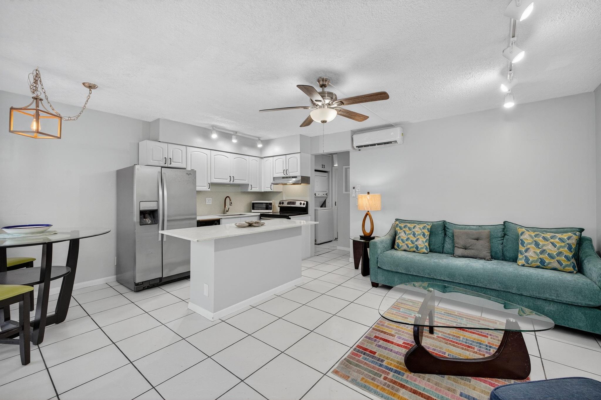 Sutton Place Condo - Residential Lease