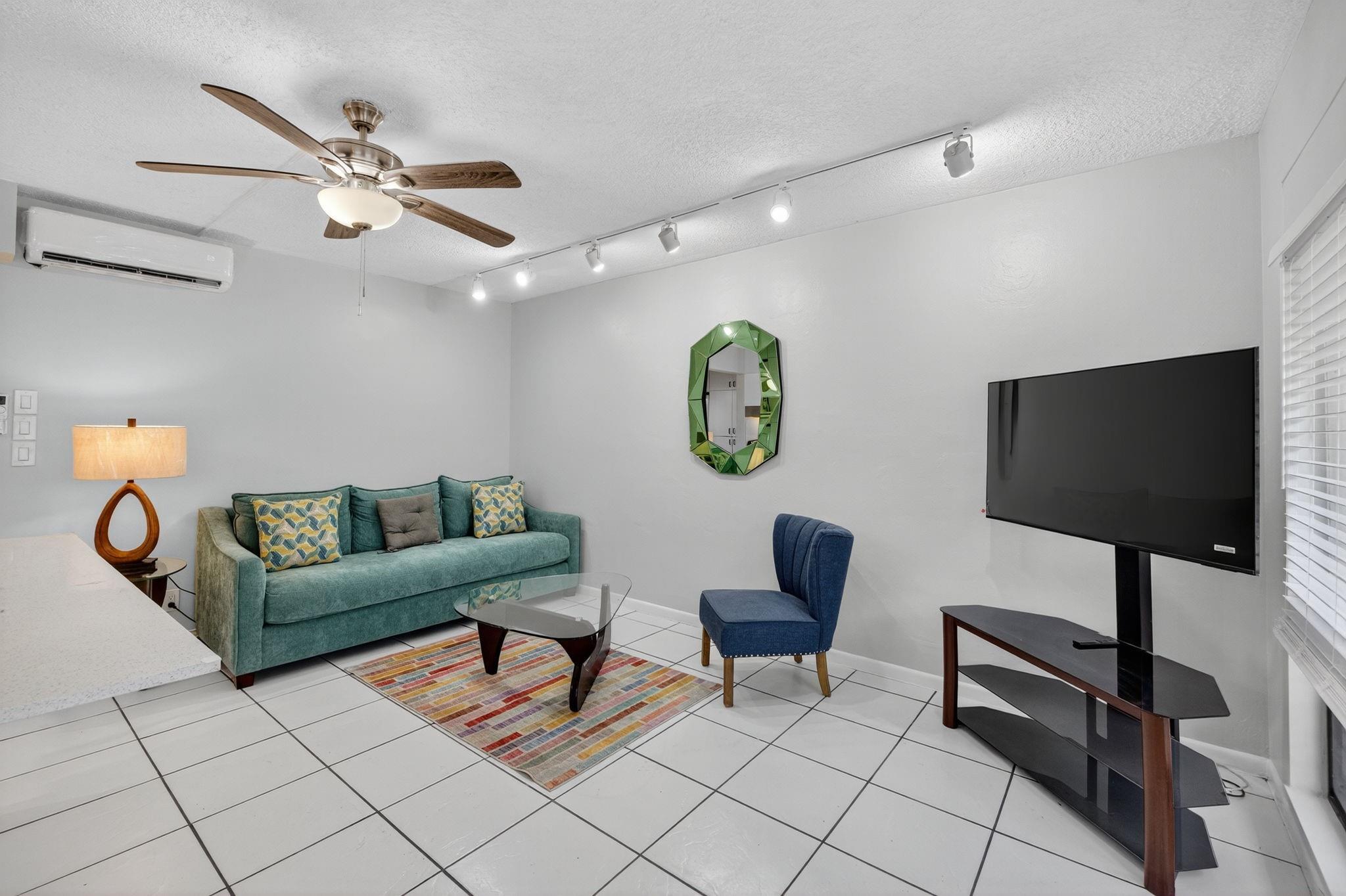 Sutton Place Condo - Residential Lease