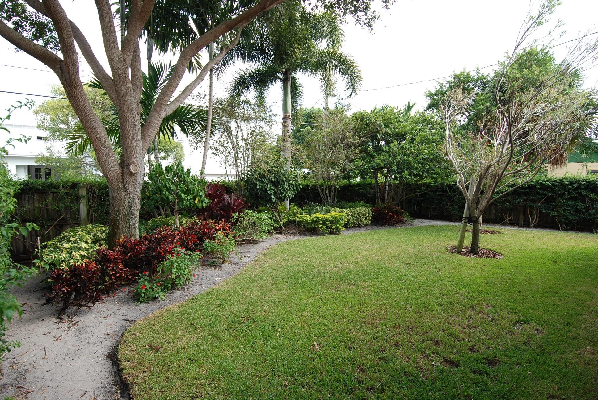 HALLER & GROOTMANS - Residential Lease