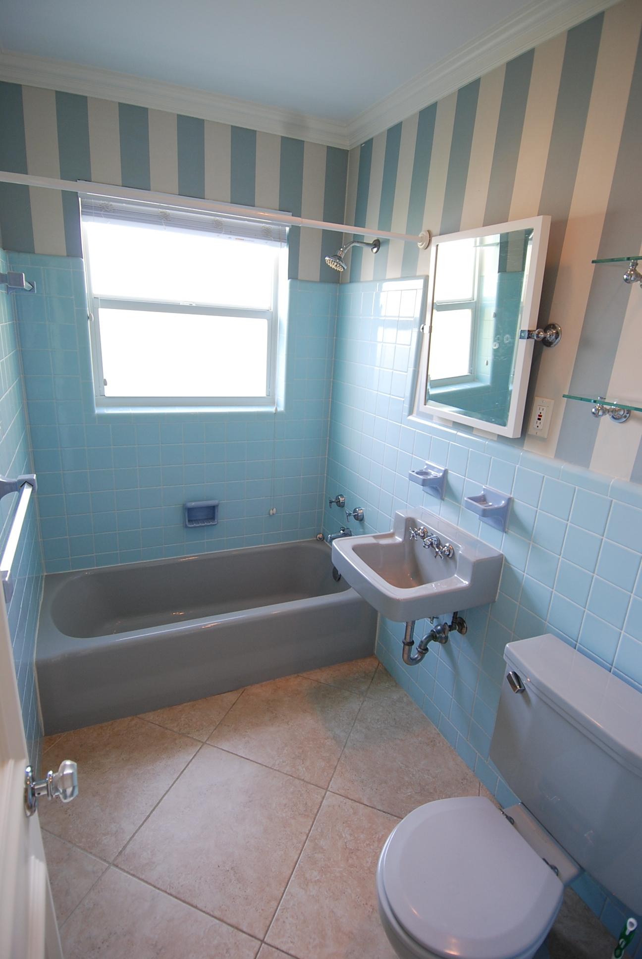 HALLER & GROOTMANS - Residential Lease