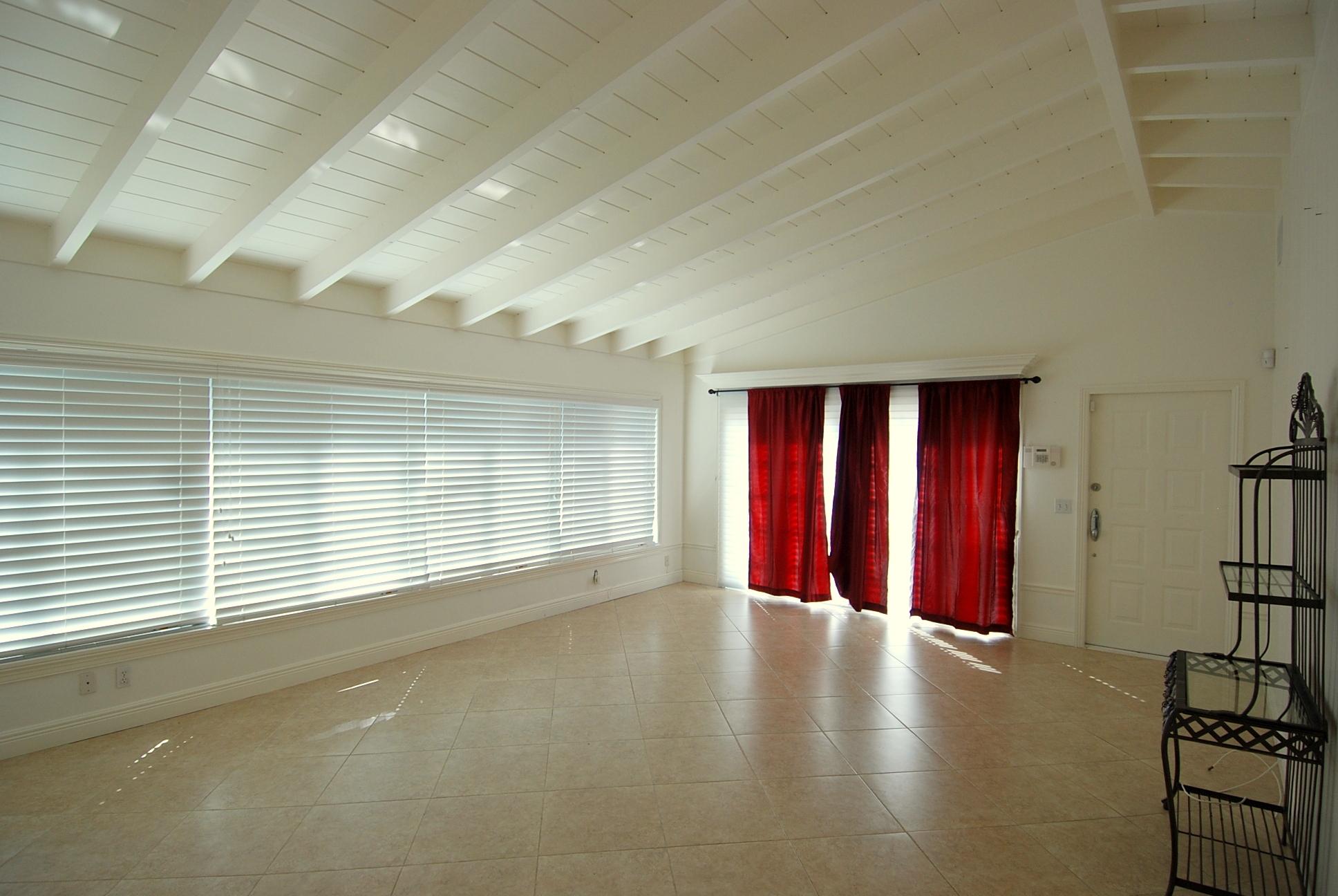 HALLER & GROOTMANS - Residential Lease