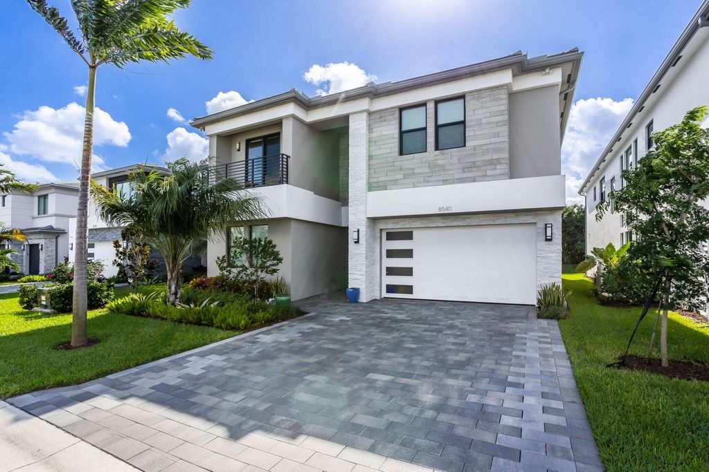 Photo of 8540 Swinley Forest Way, Boca Raton, FL 33434 (MLS # R11038905)